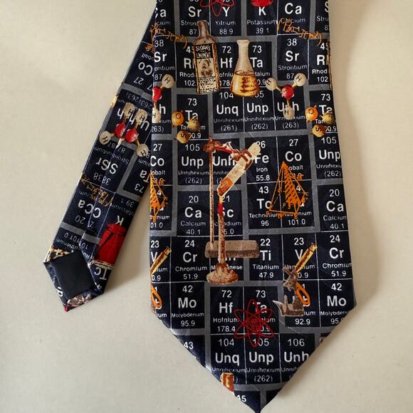 Vintage STEVEN HARRIS | Novelty Science Teacher Tie Periodic Table Tie - Picture 1 of 3